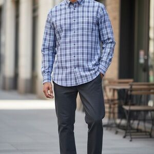 Calvin Klein Purple Plaid Slim Fit Dress Shirt Men’s 16.5 Neck 32/33 Sleeve